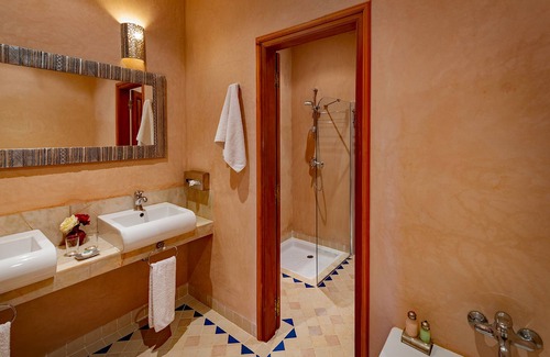 Outghal Hotel | Kasbah Angour