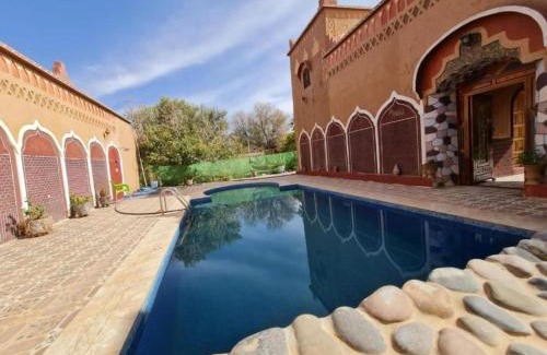 Souk Lakhmis Dades House | KASBAH IFRi