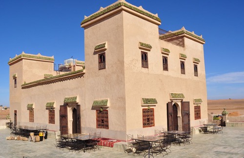 Lac Yasmins Hotel | Kasbah Leila