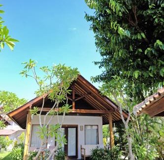 Batubelig Hotel | Kashantee Village