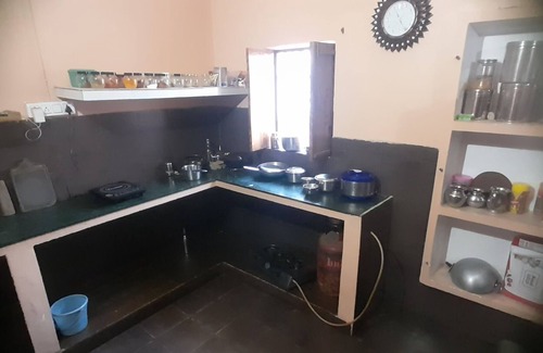 Varanasi Bed & Breakfast | Kashi dham homestay 10 minutes to Kashi Vishwanath temple and ghats.