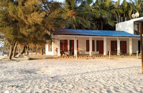 Agatti Island Hotel | Kasims Beach Villa