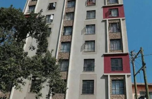 Nairobi West House | KASRI AMBER @ WEST SUITE