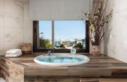 Vassilias Resort | Kassandra Bay Resort, Suites & Spa