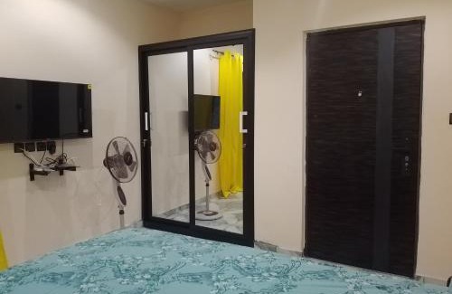 Adetikope Apartment | Kassim Guest House