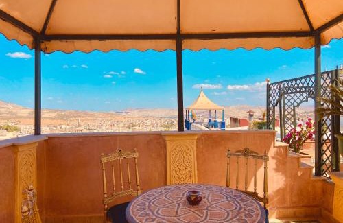 Talaa House | Kassr Annoujoum - Luxury Boutique Riad in the Heart of Fès Medina
