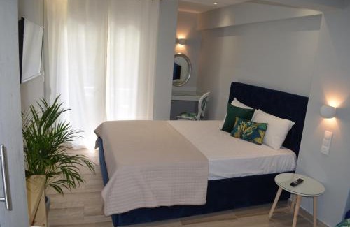 Skiathos Apartment | kastro luxury studios and mezonette