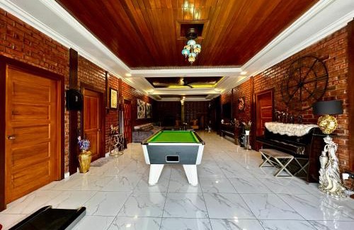 Bentong Villa | Kasturi D Manggis Janda Baik 8BR 4 Storey Bungalow Private Infinity Pool & Gunung Nuang View