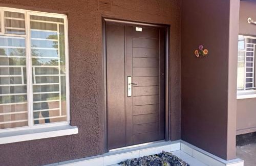 Livingstone Apartment | Kasuda three bedrooms house in Livingstone