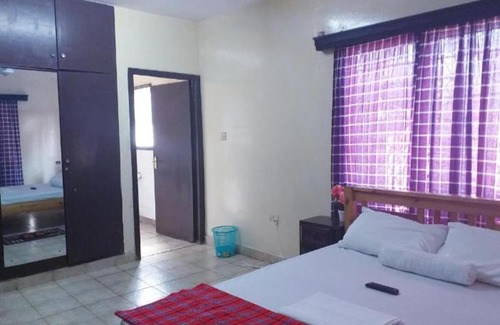 Mombasa House | Kasuku House