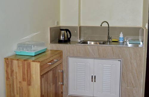 Phongprasan Hotel | Kate House Bangsaphan