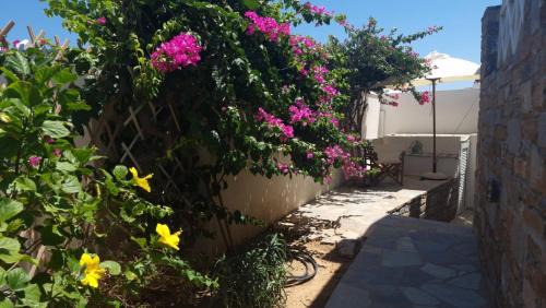 Vari House | Kate's Home