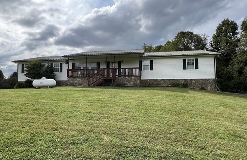 Butler House | Katherine's Place in Butler, TN Watauga Lake