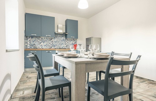 Castelnuovo Calcea Apartment | Katia House - Sunflowers Apartment