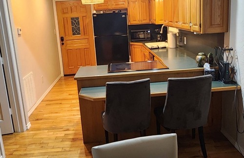 Mid America House | Katie's Waterfront Getaway nW/covered boat dock, gazebo and much more!n