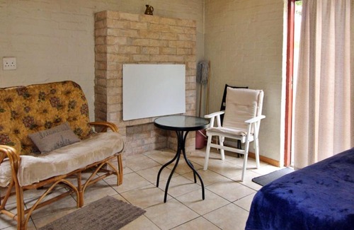 Hermanus Apartment | Katinka Self-Catering