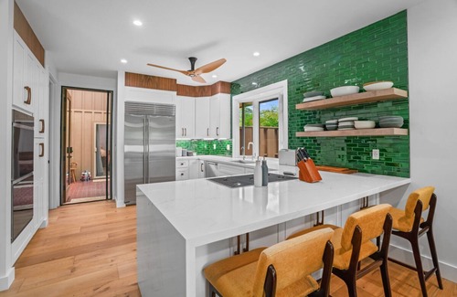 Princeville House | KAUAI VIBES! All New 3BD Air Conditioning, Oasis,Private,Tropical,Outdoor Shower