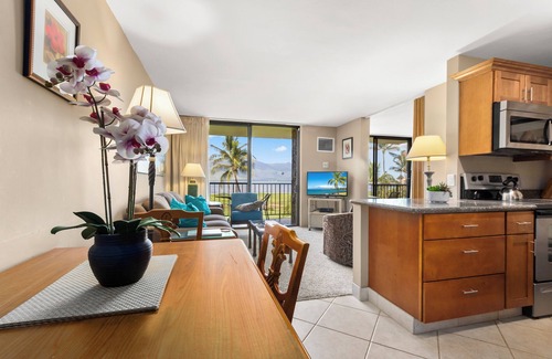 Kihei Condo | Kauhale Makai 532: 2 bedroom, 2 bathroom ocean view condo in S. Kihei