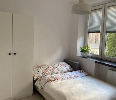 Katowice Apartment | Kawalerki Basi przy Dąbrowskiego 22