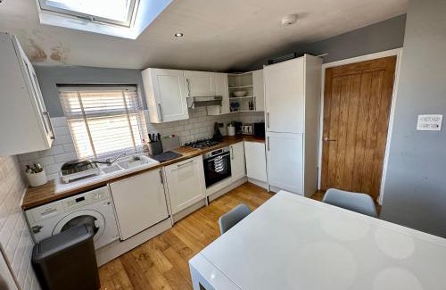 Stockwell Apartment | Kay Road