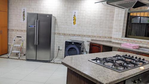 Kivukoni Apartment | Kay's Place Seaview