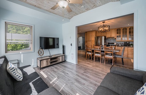 Northern Bruce Peninsula Cottage | Kayak Cove - Tobermory Retreat