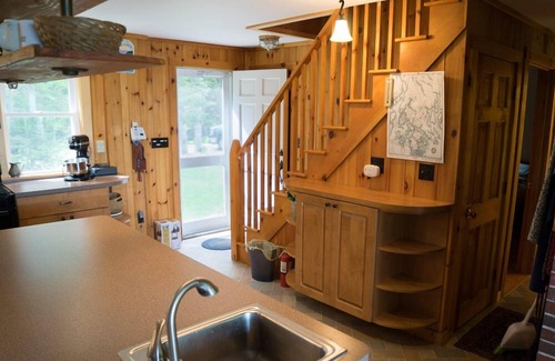 Brooksville Cottage | Kayaker's paradise at Piper's Nest Cottage overlooking Smith Cove