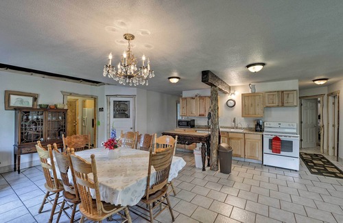 Clark House | Kayaks & Views: Yellowstone River Lodge in Clark