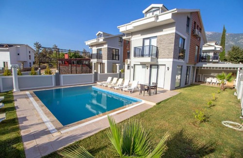 Hisaronu Villa | Kayapark 4+1 Villa, Özel Havuzlu, Fethiye