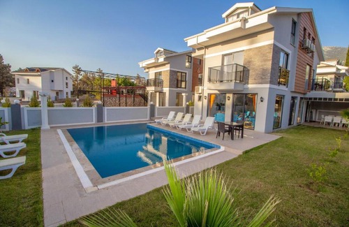 Hisaronu Villa | Kayapark 4+1 Villa, Özel Havuzlu, Fethiye