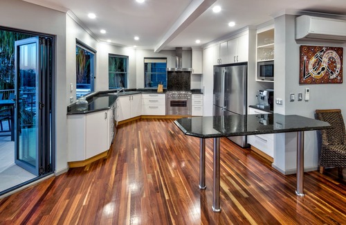 Hamilton Island House | Kaylan - 4 bedroom house