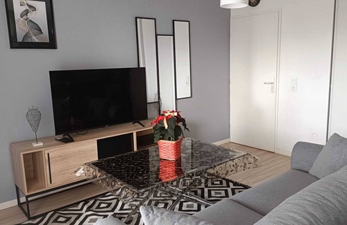 Pierrefitte-sur-Seine Apartment | Kaz'zen - 50 m² de Détente