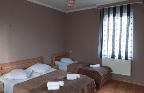 Gergeti House | Kazbegian Host
