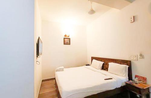 Malviya Nagar Hotel | KB Residency - Opposite Max Hospital Gate No 5