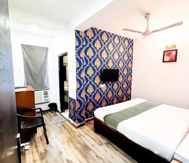 Malviya Nagar Hotel | KB Residency - Opposite Max Hospital Gate No 5