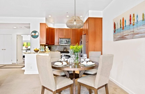 Kapalua Condo | KBM Resorts - 2 FREE CARS - Kapalua Golf Villa - Golf Course view - 2 2-Bedroom Condos! KGV-14P6/V3