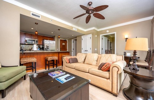 Kaanapali Condo | KBM Resorts | FREE CAR | Honua Kai Hokulani | Ocean view | 1-Bedroom Condo, Stunning Sunsets! HKH-344