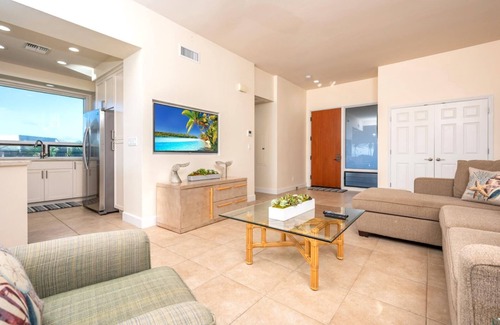 Napili Condo | KBM Resorts | FREE CAR | Kapalua Bay Villa | Ocean view | 2-Bedroom Condo, Recently Remodeled! KBV-37B3