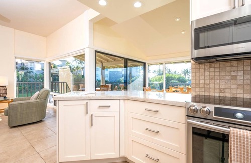 Napili Condo | KBM Resorts | FREE CAR | Kapalua Bay Villa | Ocean view | 2-Bedroom Condo, Recently Remodeled! KBV-37B3