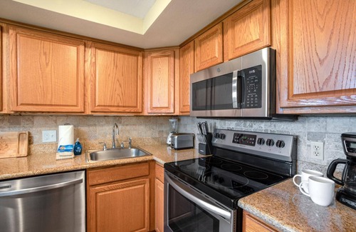 Napili Condo | KBM Resorts | FREE CAR | Napili Point | Oceanfront | Stunning 1-Bedroom Villa, Turtle views! NAP-A25
