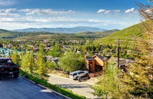 North Park City House | KBM Resorts Private Home Fantastic views Hot Tub AC Easy Walk to Resort and Main St. PLA-1155