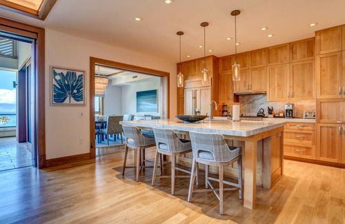 Montage Kapalua Bay Condo | KBM Resorts Spacious Ocean Front 9-bedroom Montage Kapalua Collection Multi Unit Listing Same Enclave 3 Free Rental Cars! Mon-6301/6302/6401