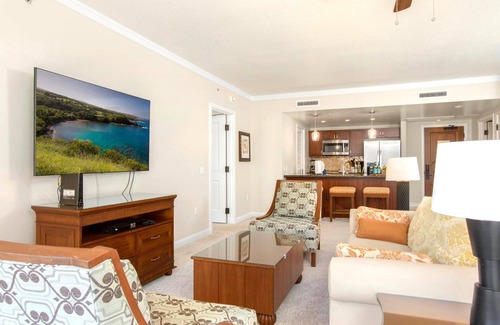 Honokowai Condo | KBM Resorts | Spacious 7-Bedroom Honua Kai Collection | Multi Unit Listing | Same Floor | Ocean Views + 3 Free Rental Cars! HKK-334/43/49