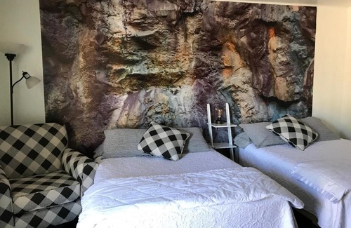 Collbran Hotel | KC Bunkhouse