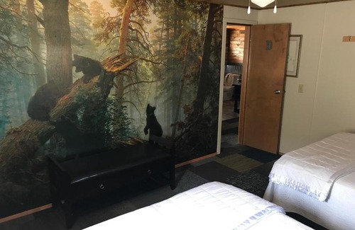 Collbran Hotel | KC Bunkhouse
