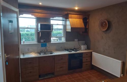 County Clare Hotel | Keane's Bar & Restaurant