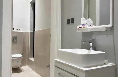 Riyadh Apartment | Kease Nada G-1 Luxury Gold AG95