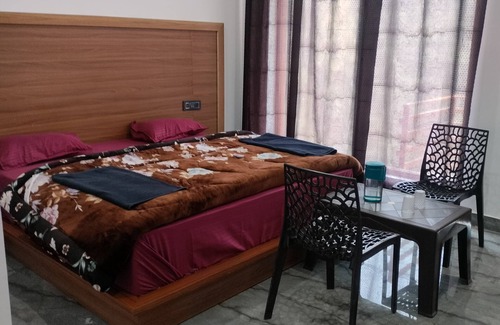 Sitapur Hotel | Kedar Hill Resort