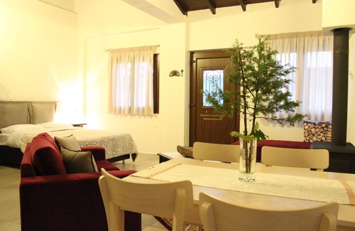 Arnaia House | Kedros Holiday Villas