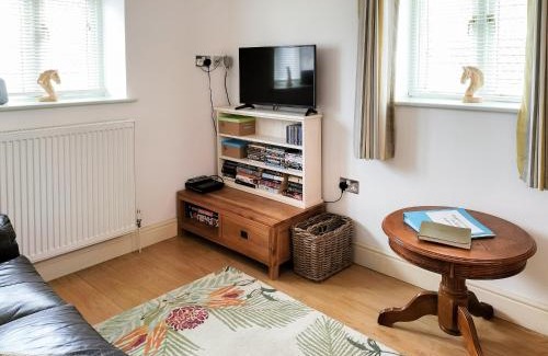 Docking House | Keepers Cottage